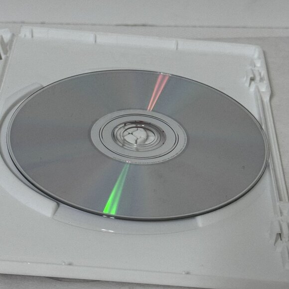 Wii Play Video Game 2007 Complete with Manual Family Game Night (Nintendo Wii) - Picture 3 of 6